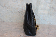 将图片加载到图库查看器,CHANEL/香奈儿 CF 链条 托特包 羊皮 Black/Gold hadware(黒色/金色金属) 托特包 800060221