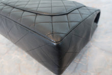 Load image into Gallery viewer, CHANEL Medium Matelasse single flap chain shoulder bag Lambskin Black/Gold hadware Shoulder bag 700090045