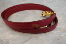 Load image into Gallery viewer, HERMES KELLY 32 Graine Couchevel leather Rouge vif Shoulder bag 600120307