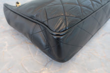 将图片加载到图库查看器,CHANEL/香奈儿 CF 链条 托特包 羊皮 Black/Gold hadware(黒色/金色金属) 托特包 800060221