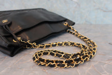 将图片加载到图库查看器,CHANEL/香奈儿 CF 链条 托特包 羊皮 Black/Gold hadware(黒色/金色金属) 托特包 800060221