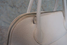 Load image into Gallery viewer, HERMES/BOLIDE 31 Clemence leather White □K Engraving Shoulder bag 800020101
