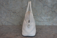 Load image into Gallery viewer, HERMES/BOLIDE 31 Clemence leather White □K Engraving Shoulder bag 800020101