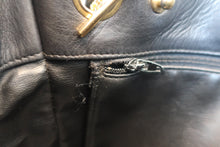 将图片加载到图库查看器,CHANEL/香奈儿 CF 链条 托特包 羊皮 Black/Gold hadware(黒色/金色金属) 托特包 800060221