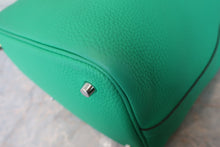 將圖片載入圖庫檢視器 HERMES/エルメス ピコタンロックエクラMM トリヨンクレマンス/ヴォースイフト ミント/ヴェールボスフォール Z刻印 ハンドバッグ 800020073