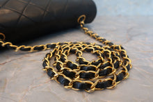 Load image into Gallery viewer, CHANEL  Matelasse chain shoulder bag Lambskin Black/Gold hadware Shoulder bag 700100125