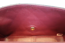 Load image into Gallery viewer, CHANEL  Matelasse chain shoulder bag Lambskin Black/Gold hadware Shoulder bag 700100125