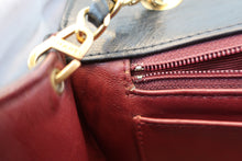 Load image into Gallery viewer, CHANEL  Matelasse chain shoulder bag Lambskin Black/Gold hadware Shoulder bag 700100125