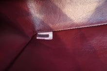 Load image into Gallery viewer, CHANEL  Matelasse chain shoulder bag Lambskin Black/Gold hadware Shoulder bag 700100125