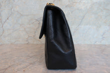 Load image into Gallery viewer, CHANEL Big Matelasse single flap chain shoulder bag Lambskin Black/Gold hadware Shoulder bag 700090066