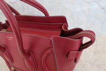 Load image into Gallery viewer, CELINE LUGGAGE MICRO SHOPPER Leather Bordeaux Tote bag 500050117