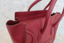 Load image into Gallery viewer, CELINE LUGGAGE MICRO SHOPPER Leather Bordeaux Tote bag 500050117