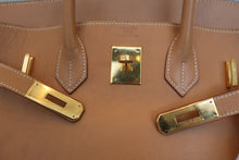 Load image into Gallery viewer, HERMES HAUT A COURROIRE 32 Graine Couchevel leather Natural □B Engraving Hand bag 800040163