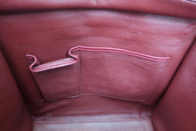 Load image into Gallery viewer, CELINE LUGGAGE MICRO SHOPPER Leather Bordeaux Tote bag 500050117
