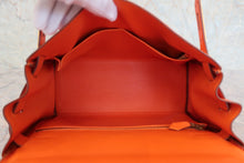 画像をギャラリービューアに読み込む, HERMES/エルメス ケリー28 ヴォーガリバー オレンジ 〇X刻印 ショルダーバッグ 800090190