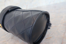 Load image into Gallery viewer, CHANEL Matelasse fringe shoulder bag Lambskin Navy/Gold hadware Shoulder bag 700110179