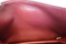 Load image into Gallery viewer, CHANEL Medium Matelasse shoulder bag Lambskin Black/Gold hadware Shoulder bag 700090068