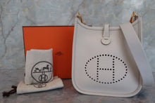 將圖片載入圖庫檢視器 HERMES/エルメス エブリンTPM トリヨンクレマンス べトン K刻印 ショルダーバッグ 700070014