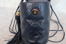 Load image into Gallery viewer, CHANEL Matelasse fringe shoulder bag Lambskin Navy/Gold hadware Shoulder bag 700110179