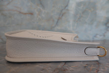將圖片載入圖庫檢視器 HERMES/エルメス エブリンTPM トリヨンクレマンス べトン K刻印 ショルダーバッグ 700070014