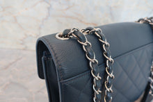 Load image into Gallery viewer, CHANEL Matelasse chain shoulder bag Caviar skin Navy/Silver hadware Shoulder bag 700110173