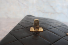 將圖片載入圖庫檢視器 CHANEL/シャネル マトラッセWフラップWチェーンショルダーバッグ ラムスキン ブラック/ゴールド金具 ショルダーバッグ 800060219