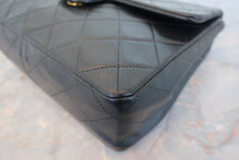 Load image into Gallery viewer, CHANEL Mini Matelasse single flap chain shoulder bag Lambskin Black/Gold hadware Shoulder bag 700090054