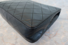 Load image into Gallery viewer, CHANEL Mini Matelasse single flap chain shoulder bag Lambskin Black/Gold hadware Shoulder bag 700090054