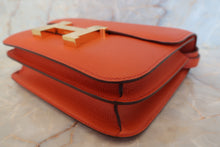 将图片加载到图库查看器,HERMES CONSTANCE3 MINI Epsom leather Capucine Z刻印 Shoulder bag 500090219