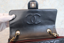 Load image into Gallery viewer, CHANEL Mini Matelasse single flap chain shoulder bag Lambskin Black/Gold hadware Shoulder bag 700090054