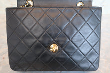 Load image into Gallery viewer, CHANEL Mini Matelasse single flap chain shoulder bag Lambskin Black/Gold hadware Shoulder bag 700090054