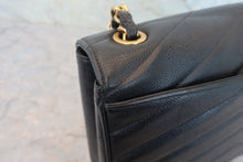 Load image into Gallery viewer, CHANEL V-Stitch chain shoulder bag Caviar skin Black/Gold hadware Shoulder bag 800060215