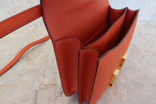 将图片加载到图库查看器,HERMES CONSTANCE3 MINI Epsom leather Capucine Z刻印 Shoulder bag 500090219