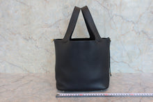 Load image into Gallery viewer, HERMES PICOTIN LOCK MM Clemence leather Black C Engraving Hand bag 800090077