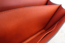 将图片加载到图库查看器,HERMES CONSTANCE3 MINI Epsom leather Capucine Z刻印 Shoulder bag 500090219