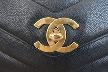 Load image into Gallery viewer, CHANEL V-Stitch chain shoulder bag Caviar skin Black/Gold hadware Shoulder bag 800060215