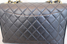 Load image into Gallery viewer, CHANEL Medium Matelasse single flap chain shoulder bag Lambskin Navy/Gold hadware Shoulder bag 700090075