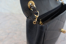 Load image into Gallery viewer, CHANEL V-Stitch chain shoulder bag Caviar skin Black/Gold hadware Shoulder bag 800060215