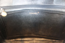 Load image into Gallery viewer, CHANEL V-Stitch chain shoulder bag Caviar skin Black/Gold hadware Shoulder bag 800060215