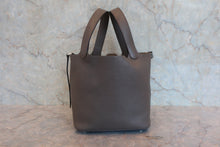 Load image into Gallery viewer, HERMES PICOTIN LOCK MM Clemence leather Etain C Engraving Hand bag 800090083