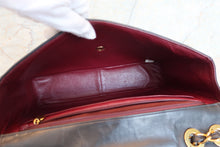 Load image into Gallery viewer, CHANEL Medium Matelasse single flap chain shoulder bag Lambskin Navy/Gold hadware Shoulder bag 700090075