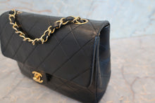 画像をギャラリービューアに読み込む, CHANEL/シャネル ミニマトラッセシングルフラップチェーンショルダーバッグ ラムスキン ブラック/ゴールド金具 ショルダーバッグ 700100110