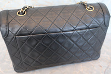 Load image into Gallery viewer, CHANEL Matelasse chain shoulder bag Lambskin Black/Gold hadware Shoulder bag 700110171