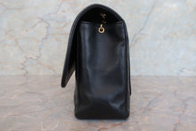 Load image into Gallery viewer, CHANEL Matelasse chain shoulder bag Lambskin Black/Gold hadware Shoulder bag 700110171