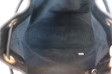 将图片加载到图库查看器,CHANEL/香奈儿 三C 链条包 荔枝皮 Black/Gold hadware(黑色/金色金属) 肩背包 800060184