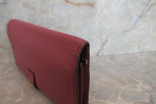 Load image into Gallery viewer, HERMES  Bearn Dupri Chevre myzore goatskim Tosca □P Engraving Wallet 700050132