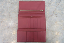 Load image into Gallery viewer, HERMES  Bearn Dupri Chevre myzore goatskim Tosca □P Engraving Wallet 700050132