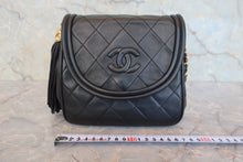 画像をギャラリービューアに読み込む, CHANEL/シャネル マトラッセフリンジチェーンショルダーバッグ ラムスキン ブラック/ゴールド金具 ショルダーバッグ 800020112