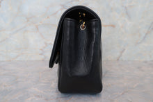 Load image into Gallery viewer, CHANEL Matelasse chain shoulder bag Lambskin Black/Gold hadware Shoulder bag 700120013