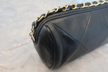 将图片加载到图库查看器,CHANEL/香奈儿 经典双C 流苏 链条包 羊皮 Black/Gold hadware(黑色/金色金属) 肩背包 800030202